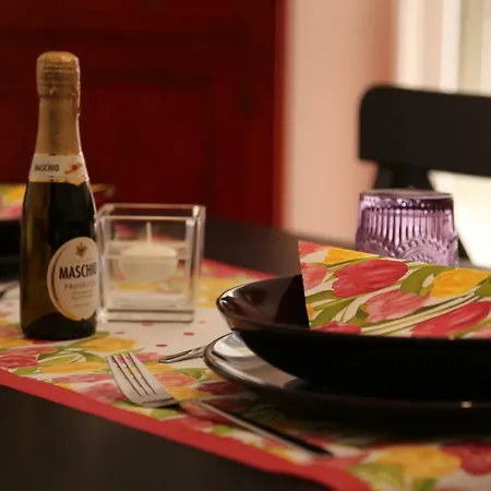 Dom wakacyjny Casa Elena *